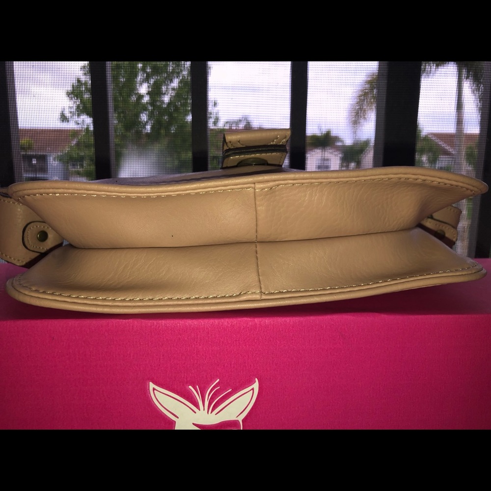 Pink Handbag - Picture 5 of 7
